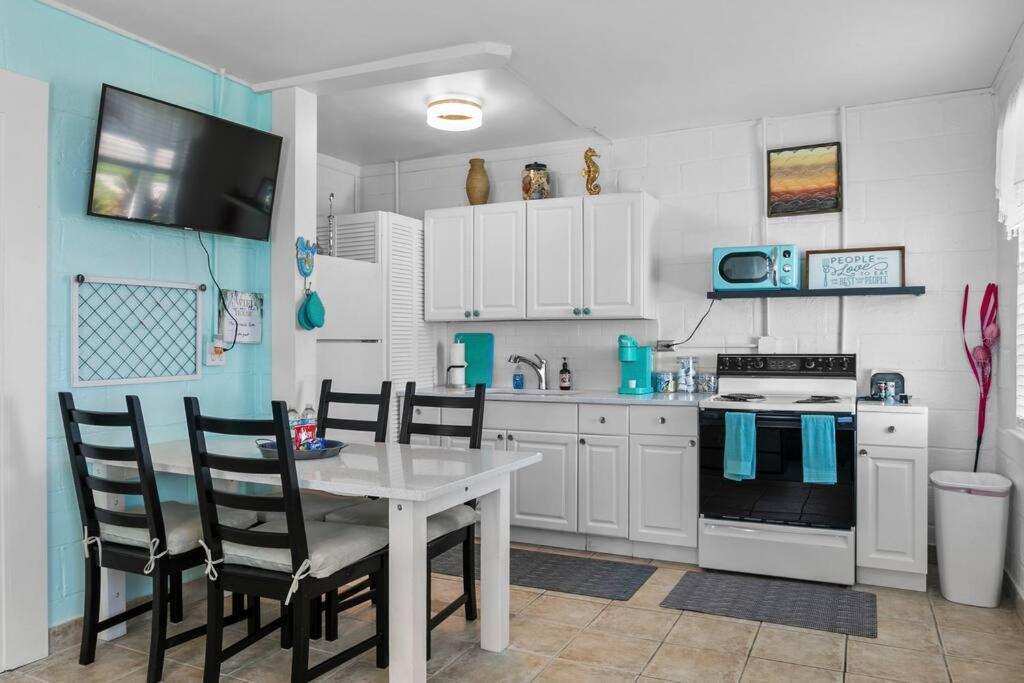 탬파 Mermaids Grotto Waterfront 1Br Apt With Bay View 빌라 외부 사진