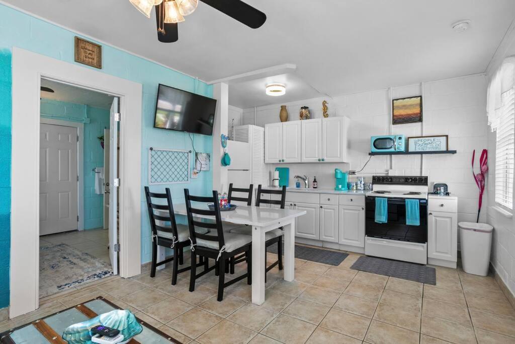 탬파 Mermaids Grotto Waterfront 1Br Apt With Bay View 빌라 외부 사진