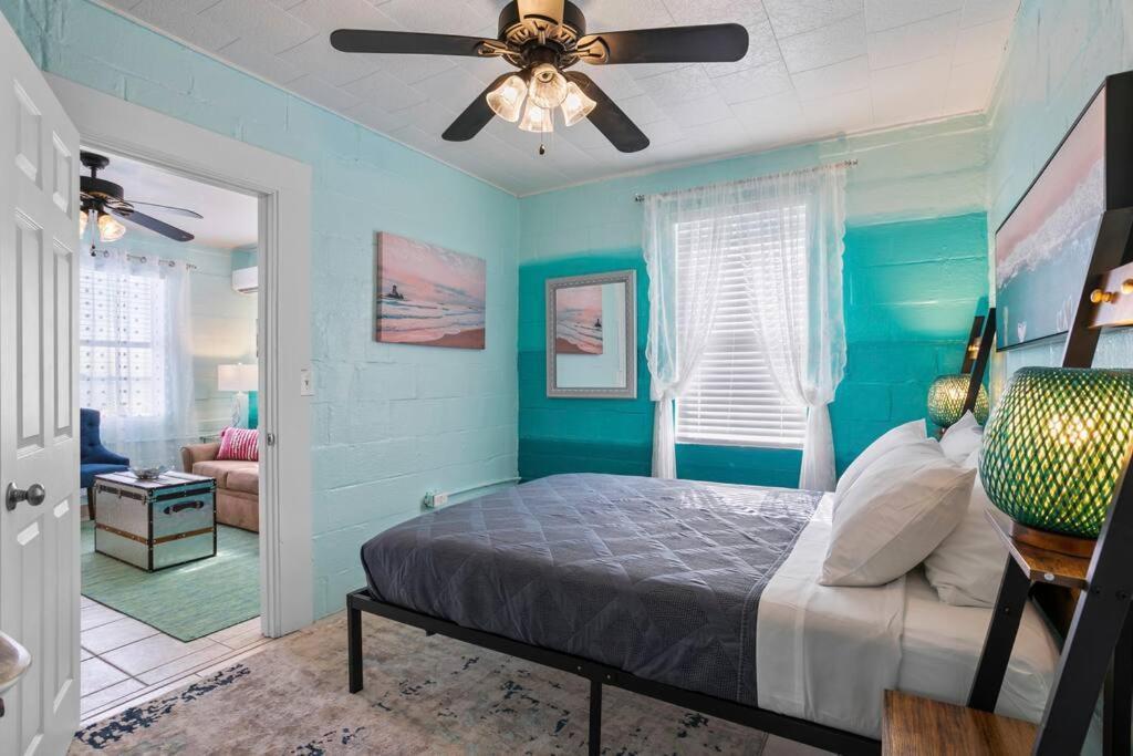 탬파 Mermaids Grotto Waterfront 1Br Apt With Bay View 빌라 외부 사진
